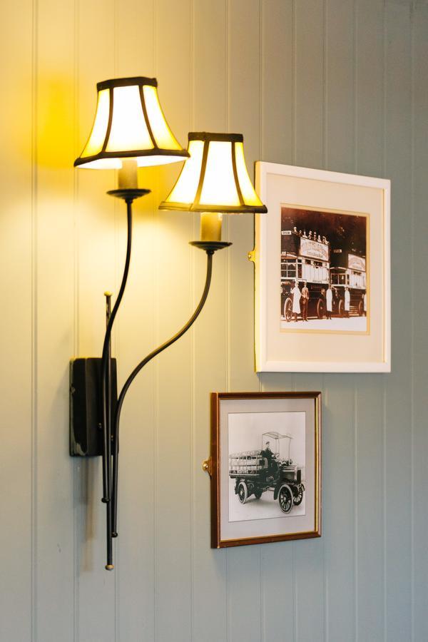 Duke Of Wellington Otel Bourton-on-the-Water Dış mekan fotoğraf